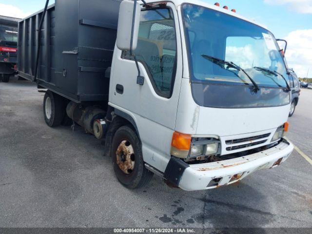  Salvage Isuzu Npr