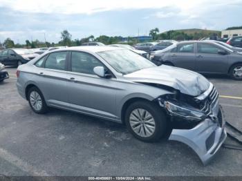  Salvage Volkswagen Jetta