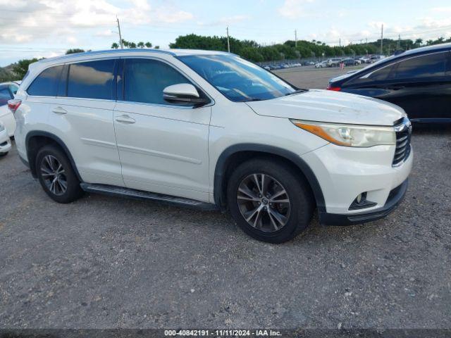  Salvage Toyota Highlander