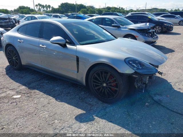  Salvage Porsche Panamera