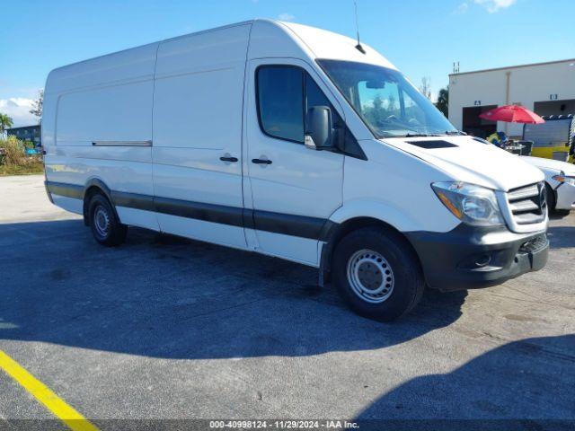  Salvage Mercedes-Benz Sprinter 2500