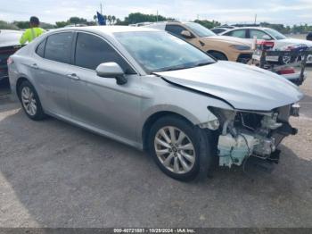  Salvage Toyota Camry