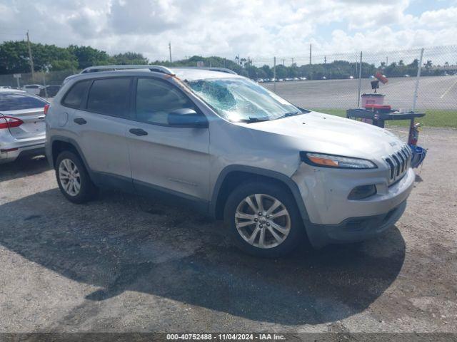  Salvage Jeep Cherokee