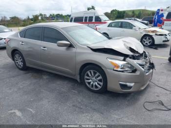  Salvage Nissan Altima