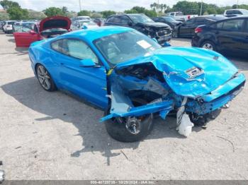  Salvage Ford Mustang