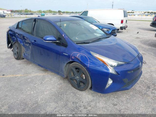  Salvage Toyota Prius