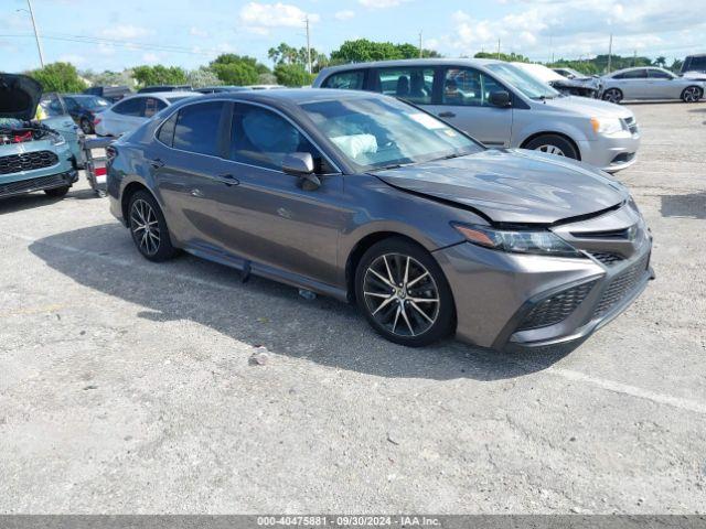  Salvage Toyota Camry