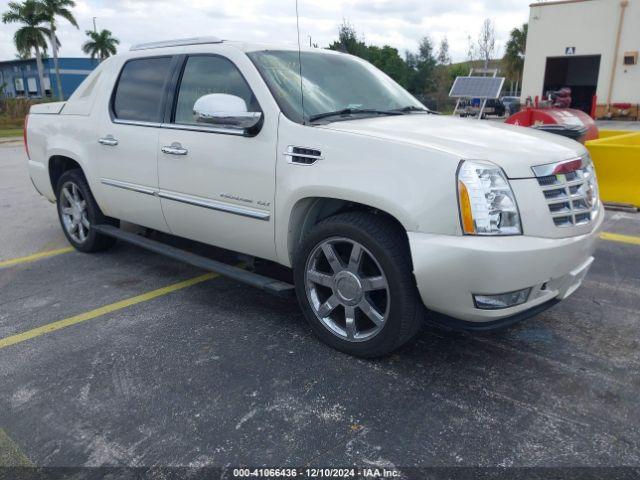  Salvage Cadillac Escalade