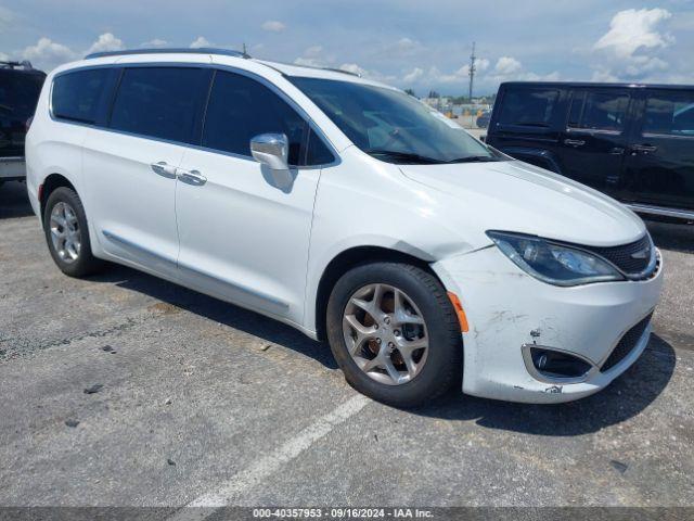  Salvage Chrysler Pacifica