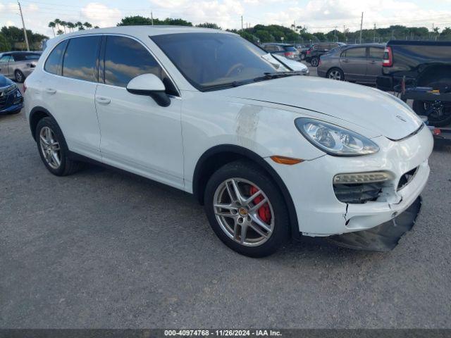  Salvage Porsche Cayenne