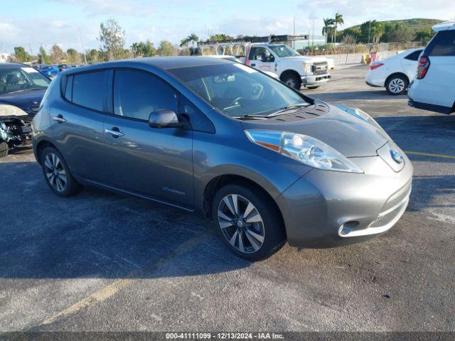  Salvage Nissan LEAF