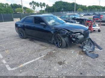  Salvage Chrysler 300