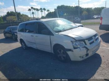  Salvage Dodge Grand Caravan