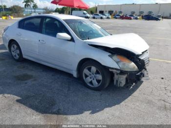  Salvage Nissan Altima