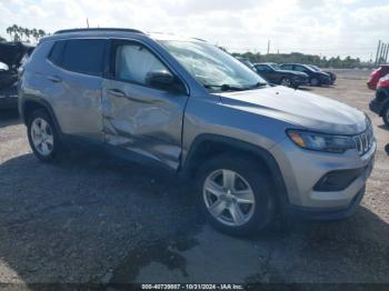  Salvage Jeep Compass