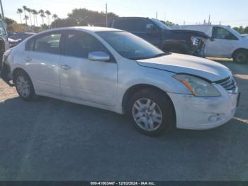  Salvage Nissan Altima