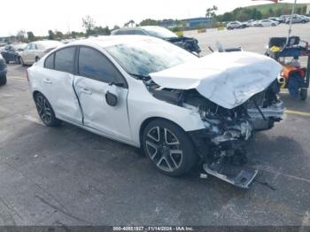  Salvage Volvo S60