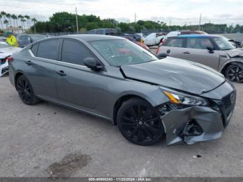  Salvage Nissan Altima