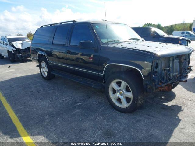  Salvage Chevrolet Suburban 1500