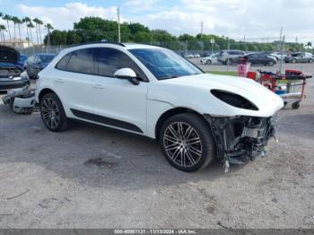  Salvage Porsche Macan