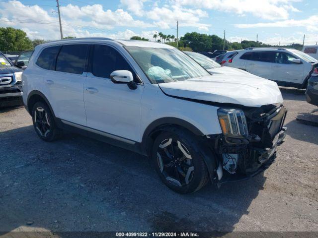  Salvage Kia Telluride