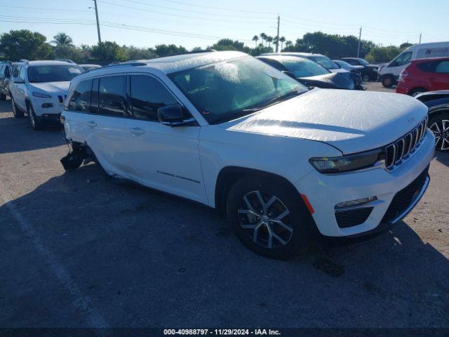  Salvage Jeep Grand Cherokee