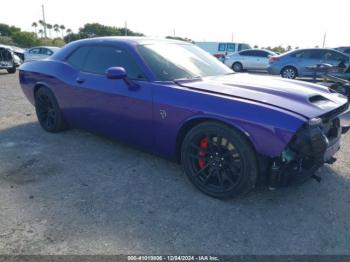  Salvage Dodge Challenger