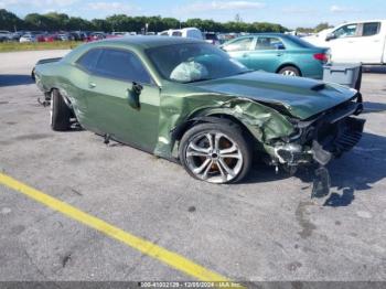  Salvage Dodge Challenger