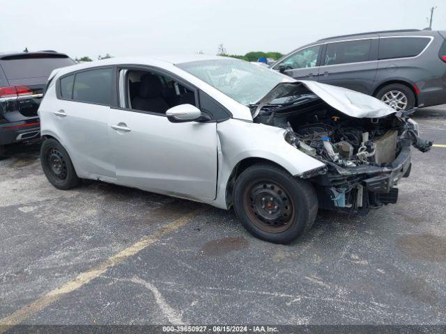  Salvage Kia Forte