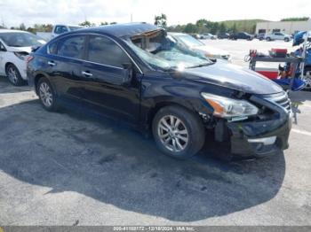  Salvage Nissan Altima