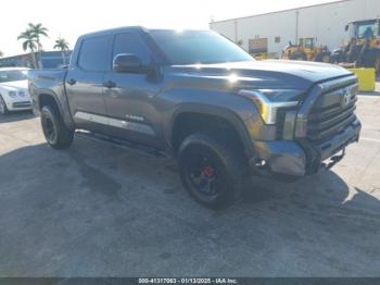  Salvage Toyota Tundra