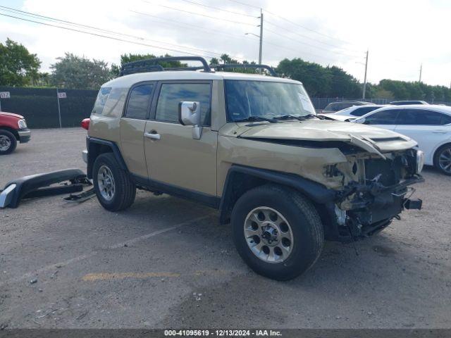  Salvage Toyota FJ Cruiser