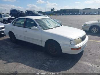  Salvage Toyota Avalon