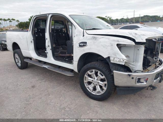  Salvage Nissan Titan