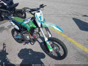  Salvage Apollo 250cc Dirt Bike