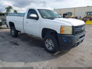  Salvage Chevrolet Silverado 2500