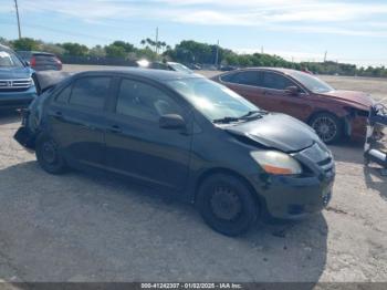  Salvage Toyota Yaris