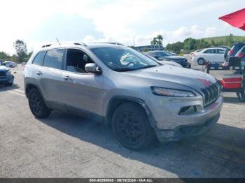  Salvage Jeep Cherokee