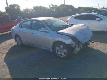  Salvage Nissan Altima