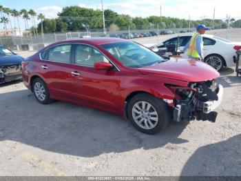  Salvage Nissan Altima