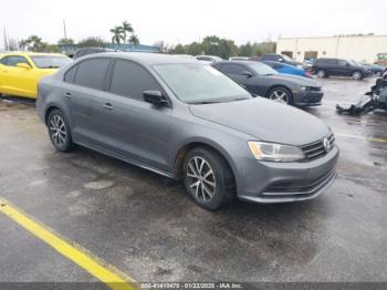  Salvage Volkswagen Jetta