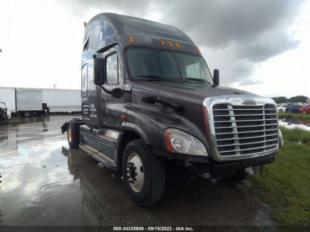  Salvage Freightliner Cascadia 125