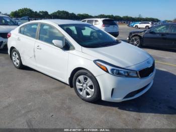  Salvage Kia Forte