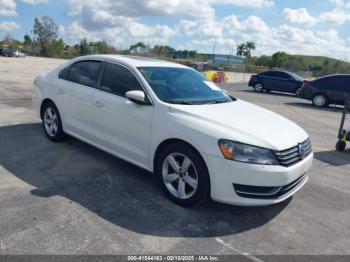  Salvage Volkswagen Passat