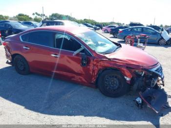  Salvage Nissan Altima