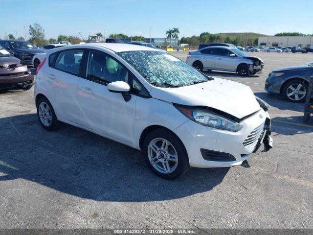  Salvage Ford Fiesta