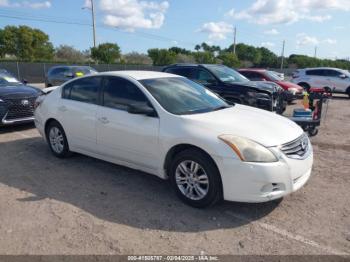  Salvage Nissan Altima