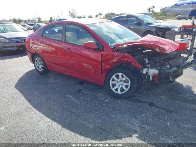  Salvage Hyundai ACCENT