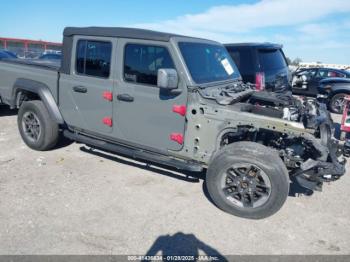  Salvage Jeep Gladiator