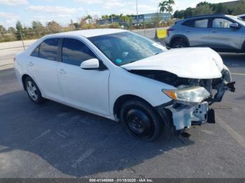  Salvage Toyota Camry